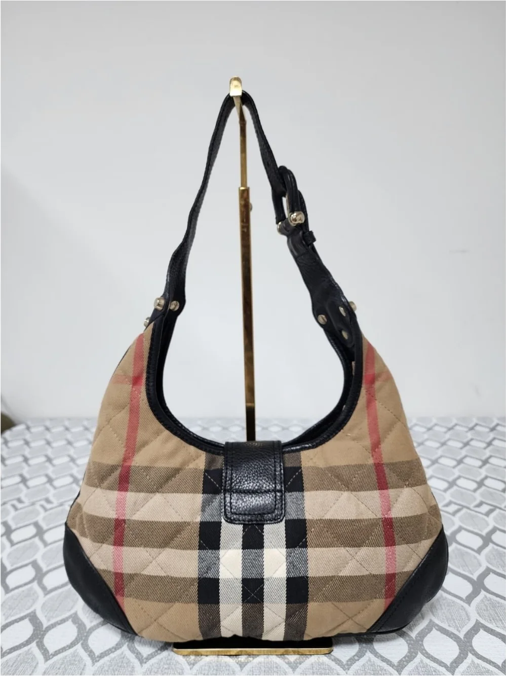Burberry Quilted House Check Canvas and Leather Brooke Hobo Bag Beige/Black
